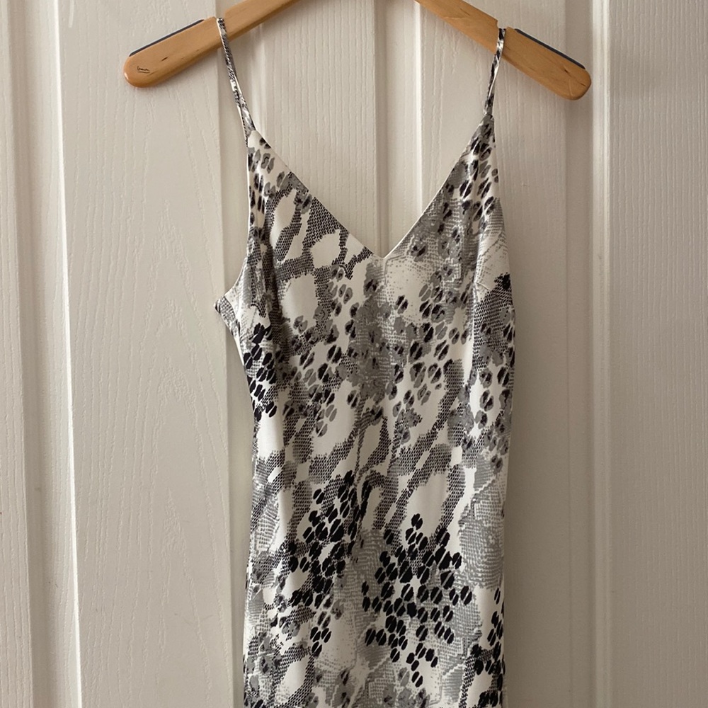 Gorgeous snakeskin print dress. Beautiful soft fabric. Never worn!